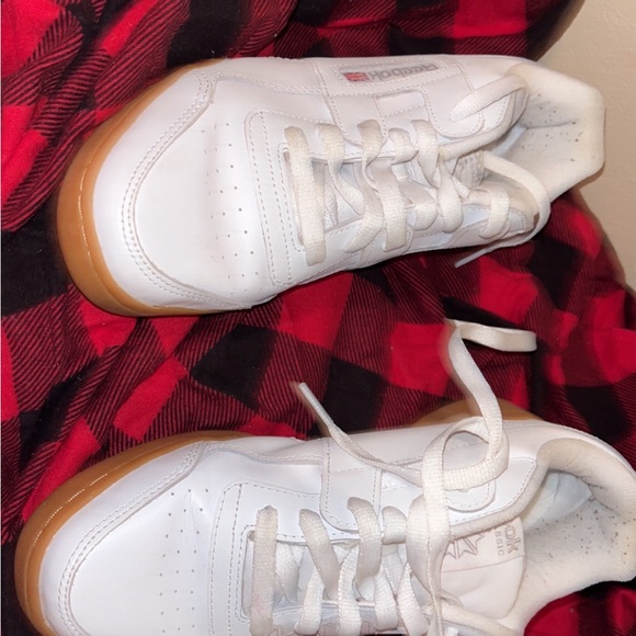 OG Reeboks size 6 - Picture 2 of 2